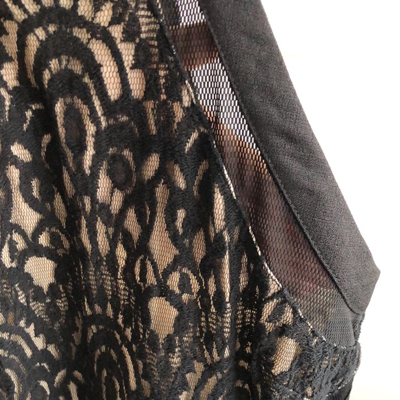 Chelsea Halter Formal Dress | S - Picture 3 of 11